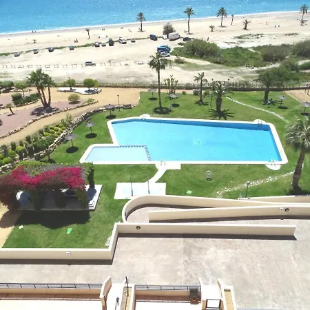Apartamento Apartamento Playa Paraiso, En 1ª Línea De Playa, , Comodo Y Recien Reformado, Soleado, Con Jardines, Piscina, Zona Deportiva Y La Playa Enfrente Andando Villajoyosa (La Vila Joiosa)